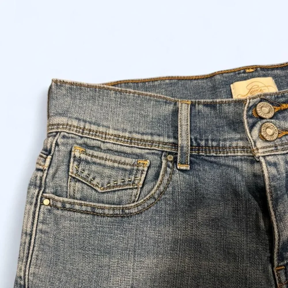 Levi's Women's Blue Bermuda 515 Blue Denim Shorts